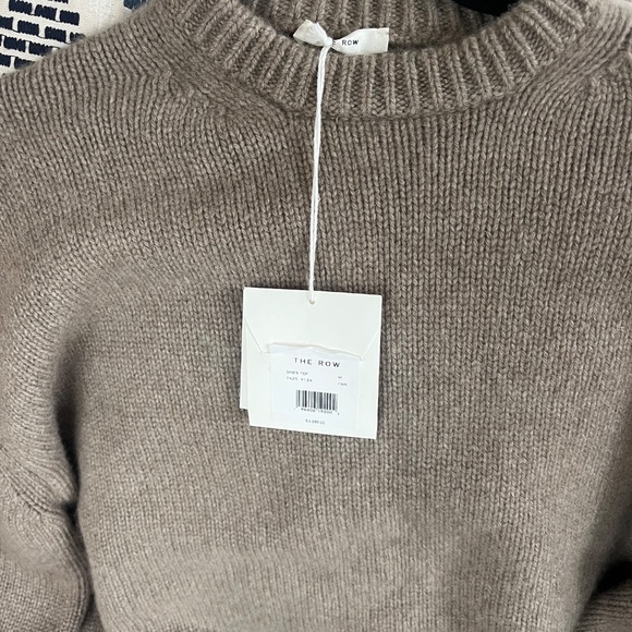 The Row Cashmere Mohair Sweater - Picture 5 of 6